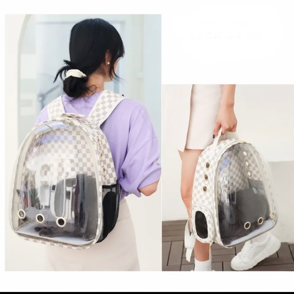 Bea Cali Handbags - (Last 1)❣️Luxury design checker pet carrier bubble pet bag